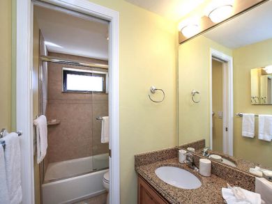 2 Bedroom Vacation Condo Direct Gulf Front